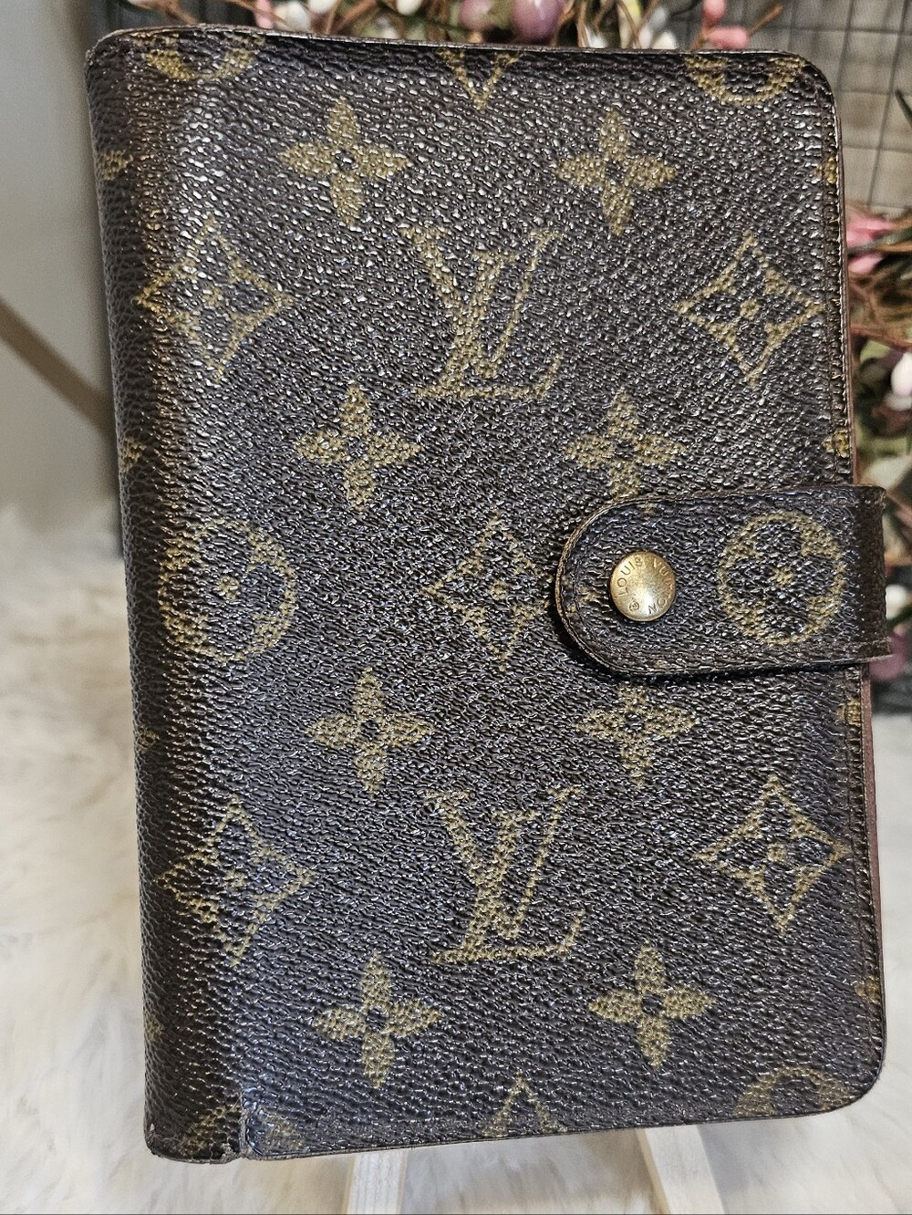Louis Vuitton Monogram Porte Papier Zippé Wallet